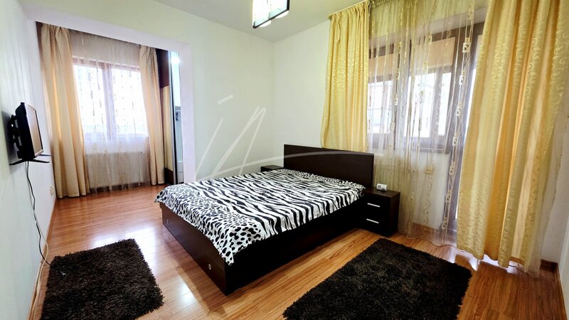 Cartierul Latin, apartament 2 camere decomandat,