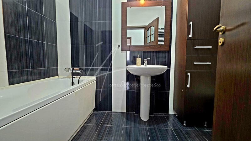 Cartierul Latin, apartament 2 camere decomandat,