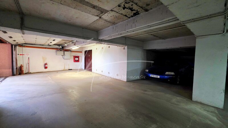 Cartierul Latin, apartament 2 camere decomandat,